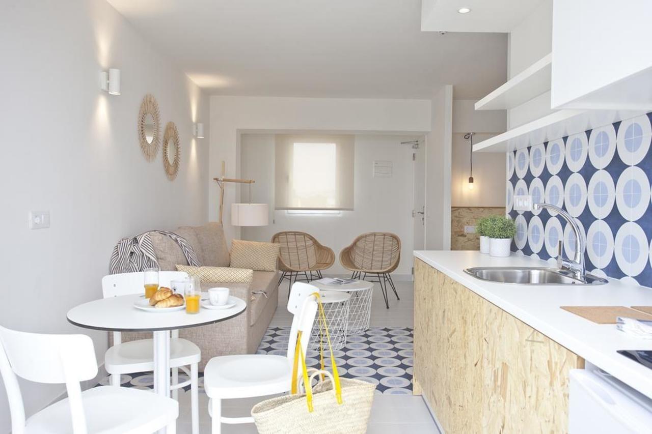 Bj Cala Morlanda Estudios (Adults Only) S'Illot  Buitenkant foto