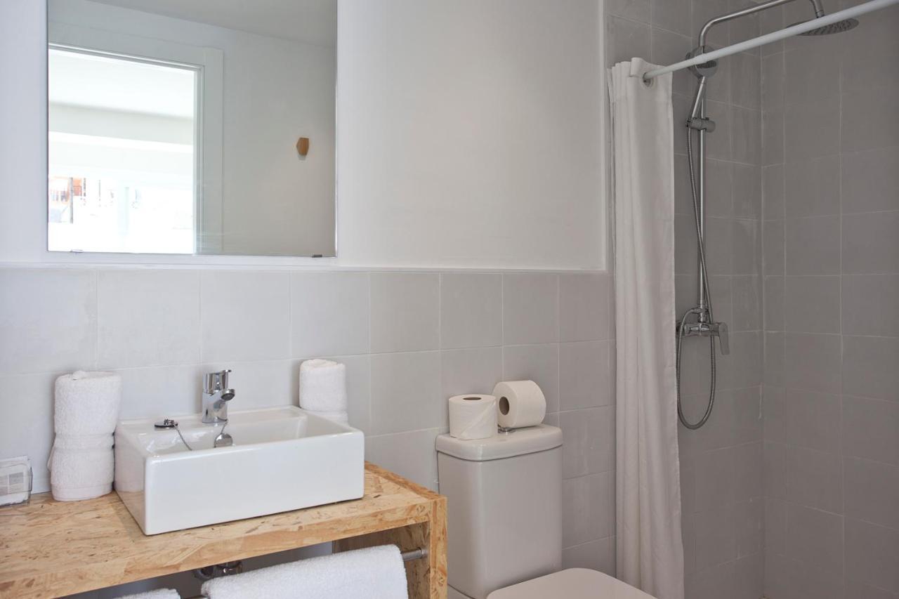 Bj Cala Morlanda Estudios (Adults Only) S'Illot  Buitenkant foto