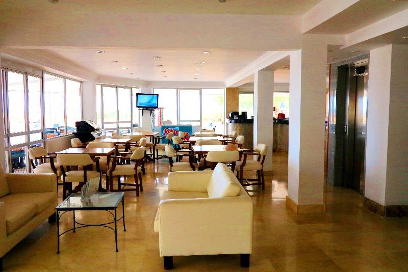 Bj Cala Morlanda Estudios (Adults Only) S'Illot  Buitenkant foto
