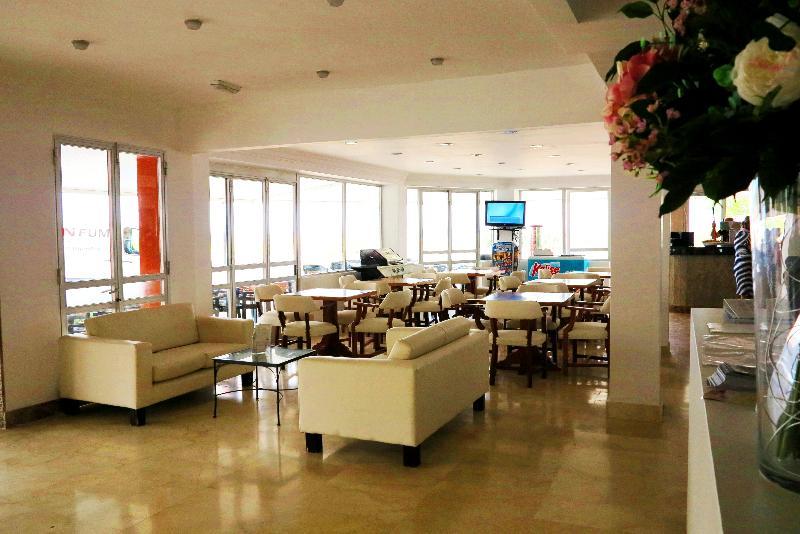 Bj Cala Morlanda Estudios (Adults Only) S'Illot  Buitenkant foto