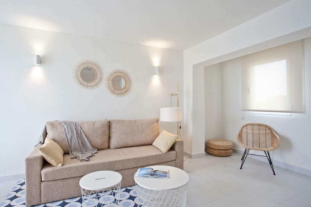 Bj Cala Morlanda Estudios (Adults Only) S'Illot  Buitenkant foto