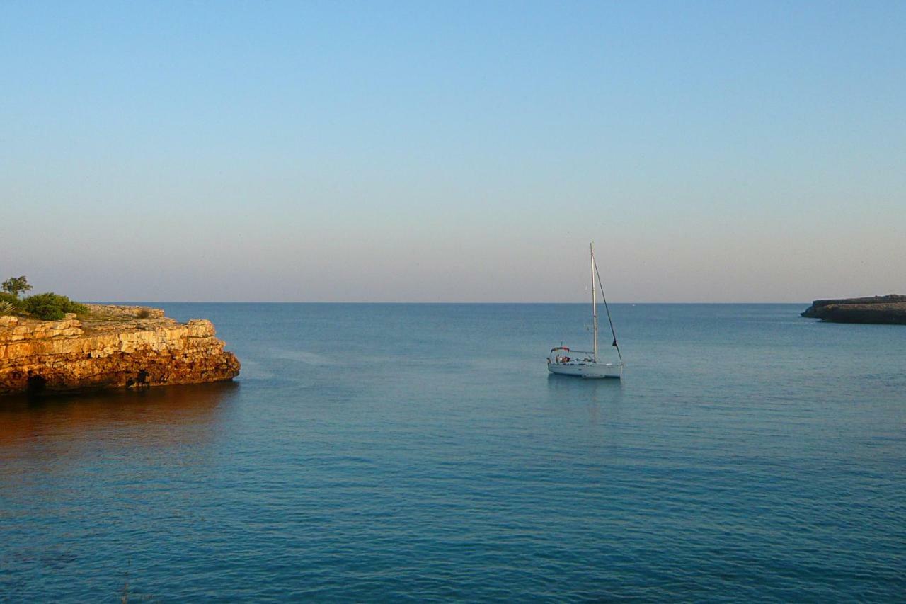 Bj Cala Morlanda Estudios (Adults Only) S'Illot  Buitenkant foto