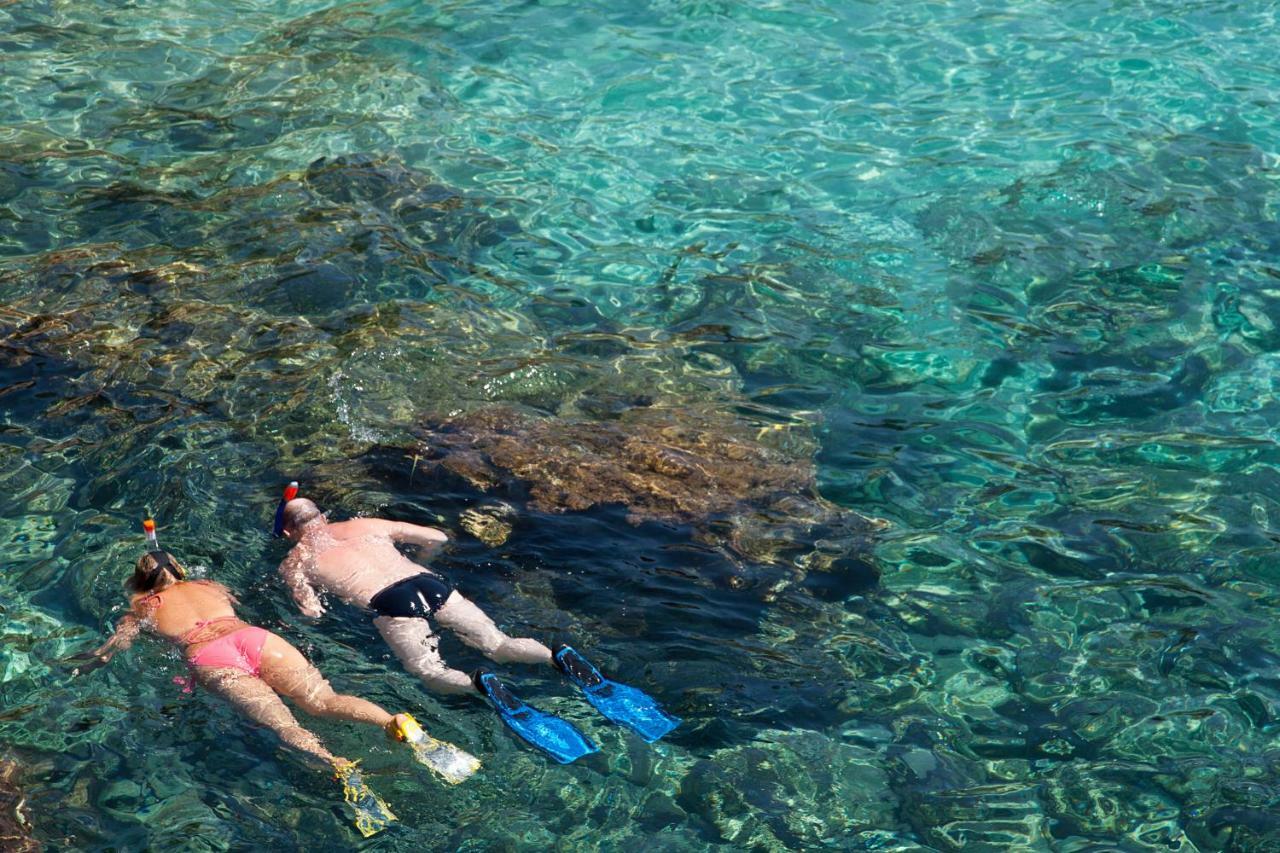 Bj Cala Morlanda Estudios (Adults Only) S'Illot  Buitenkant foto